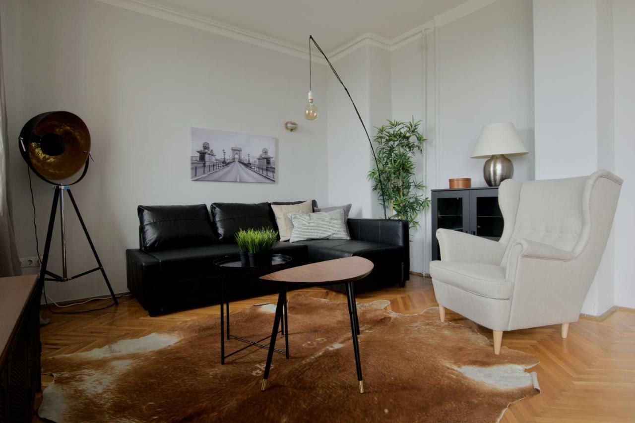 Standard Apartment By Hi5 - Incredible View With Terrace Budapest Kültér fotó