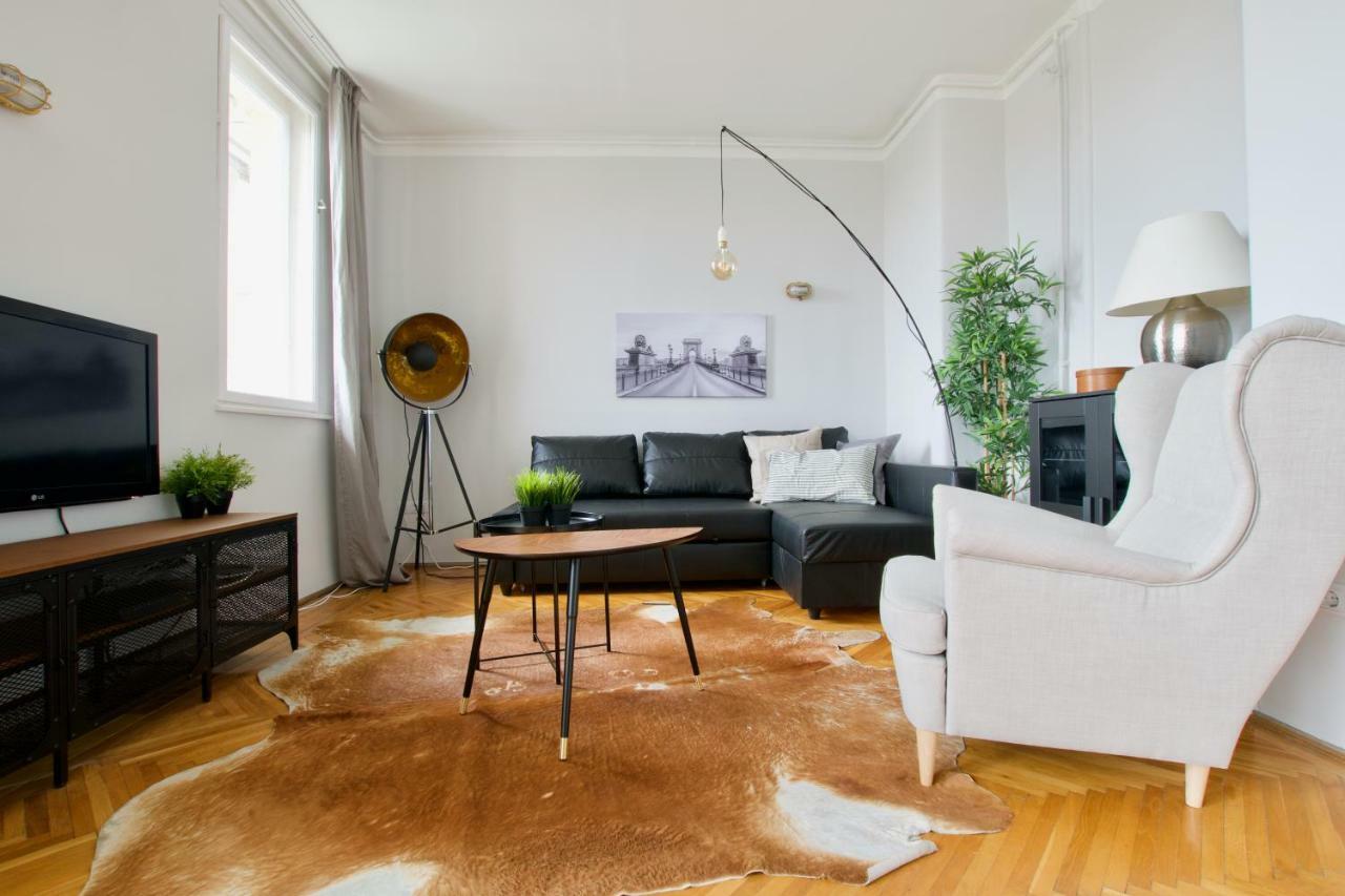 Standard Apartment By Hi5 - Incredible View With Terrace Budapest Kültér fotó
